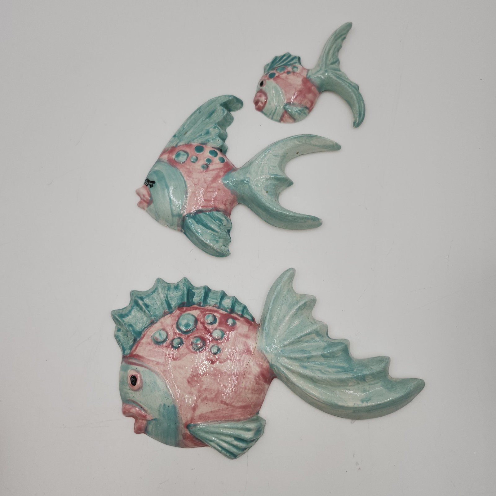 8″ 4″ 7″ Vintage pink light blue Chalkware Wall Fish plaque family angel