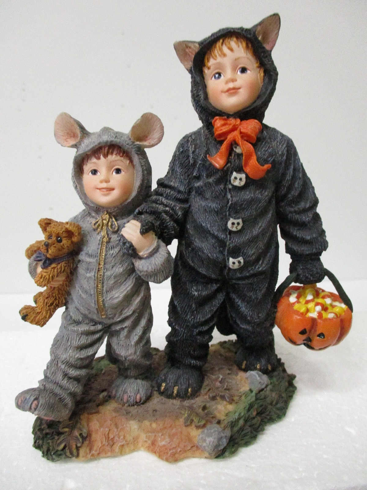 Boyds Yesterdays Child “Cathy & Miranda” #3585 ~ Halloween Trick or Treat ~ EUC