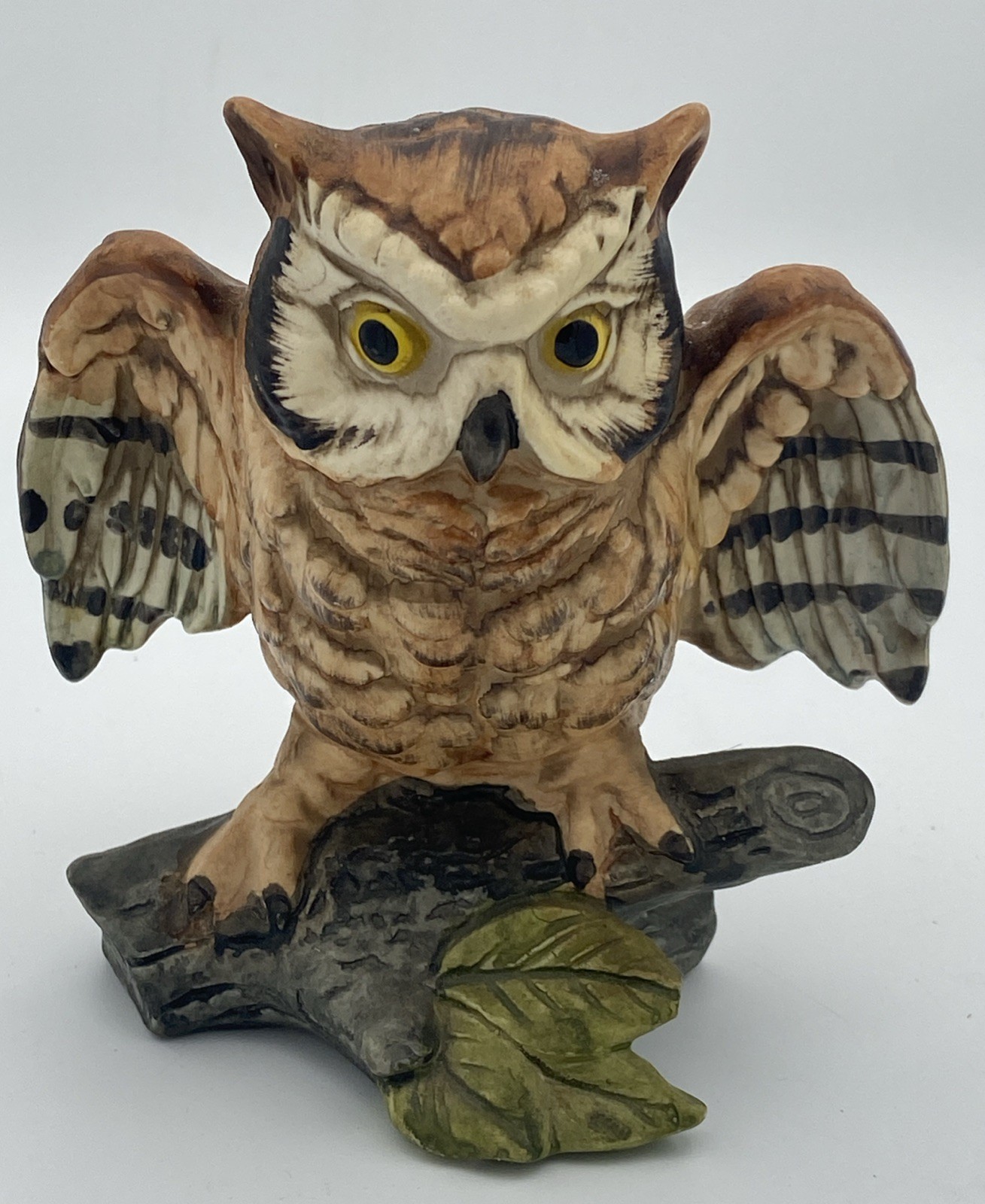 VTG Great Horned OWL Porcelain Figure Bird Figurine Wings Open On Log