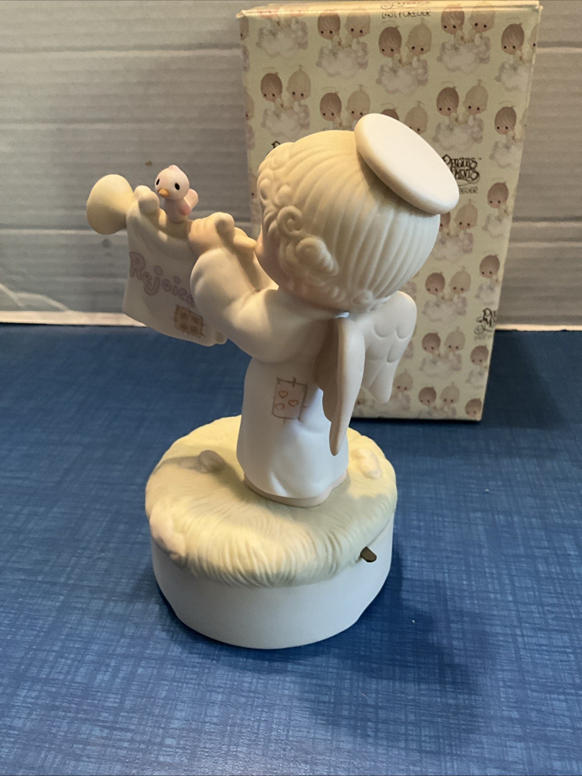 Precious Moments 1981 “Rejoice O Earth” music box playing “Joy to the World”