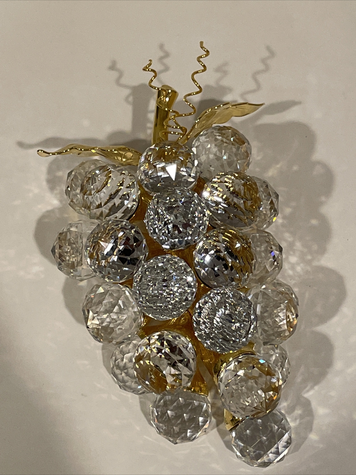 DD103 Swarovski Crystal and Gold 29 Grapes Cluster 7550 NR 20029 Sparkling Fruit