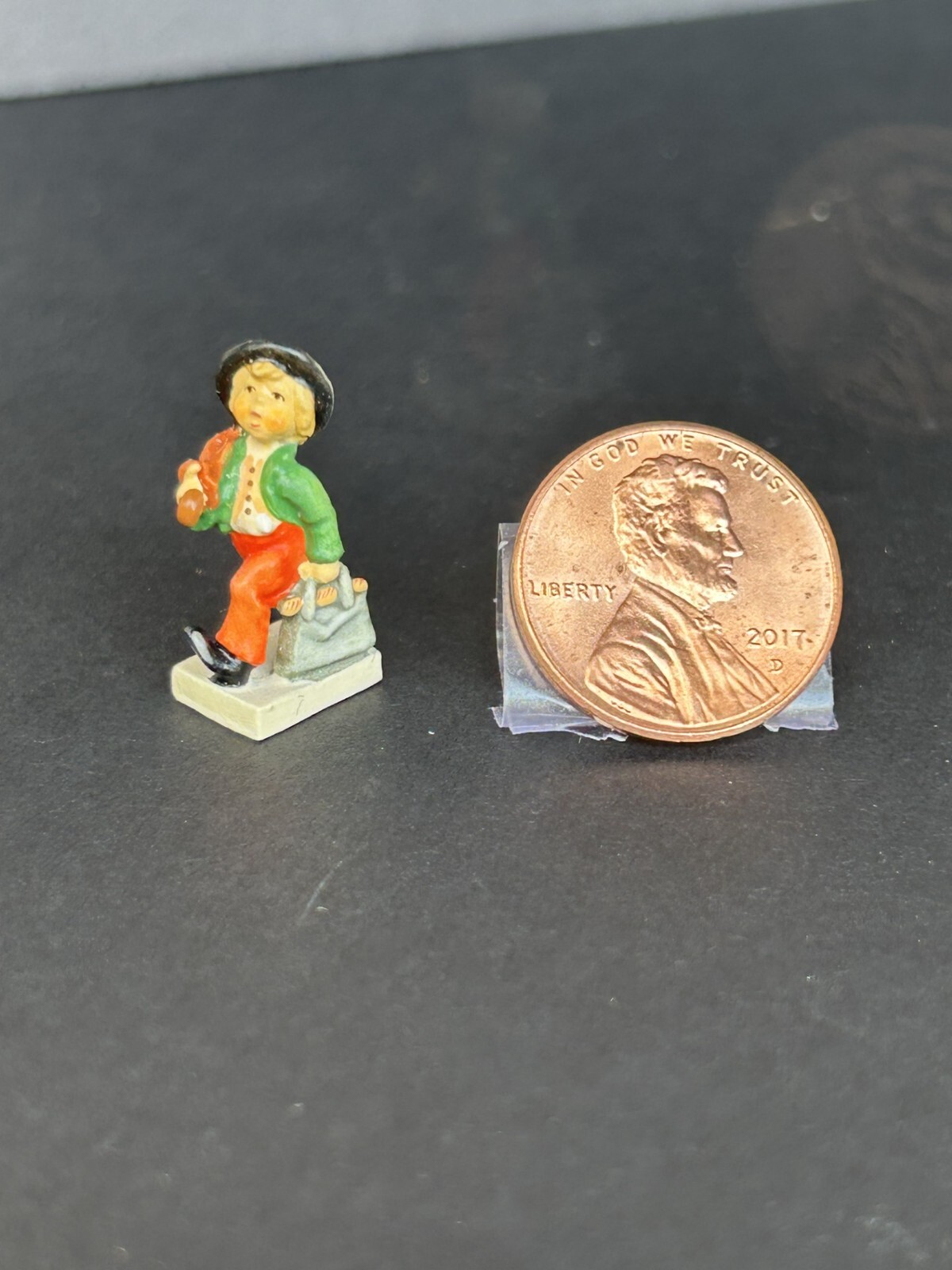 Olszewski Goebel Hummel Miniature Figurine, “Merry Wanderer”, #254-P 1st Ed. NIB