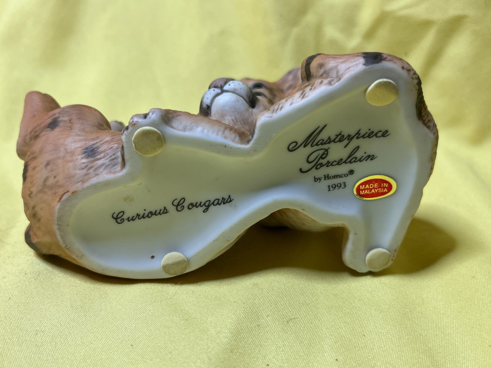 1993 CURIOUS COUGARS Homco Masterpiece Porcelain Baby Cougars Figurine 5″