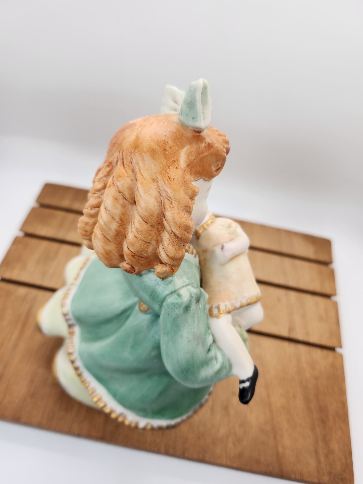 7″ – Vintage Atlantic Mold – Woman Holding A Child – See All Photos