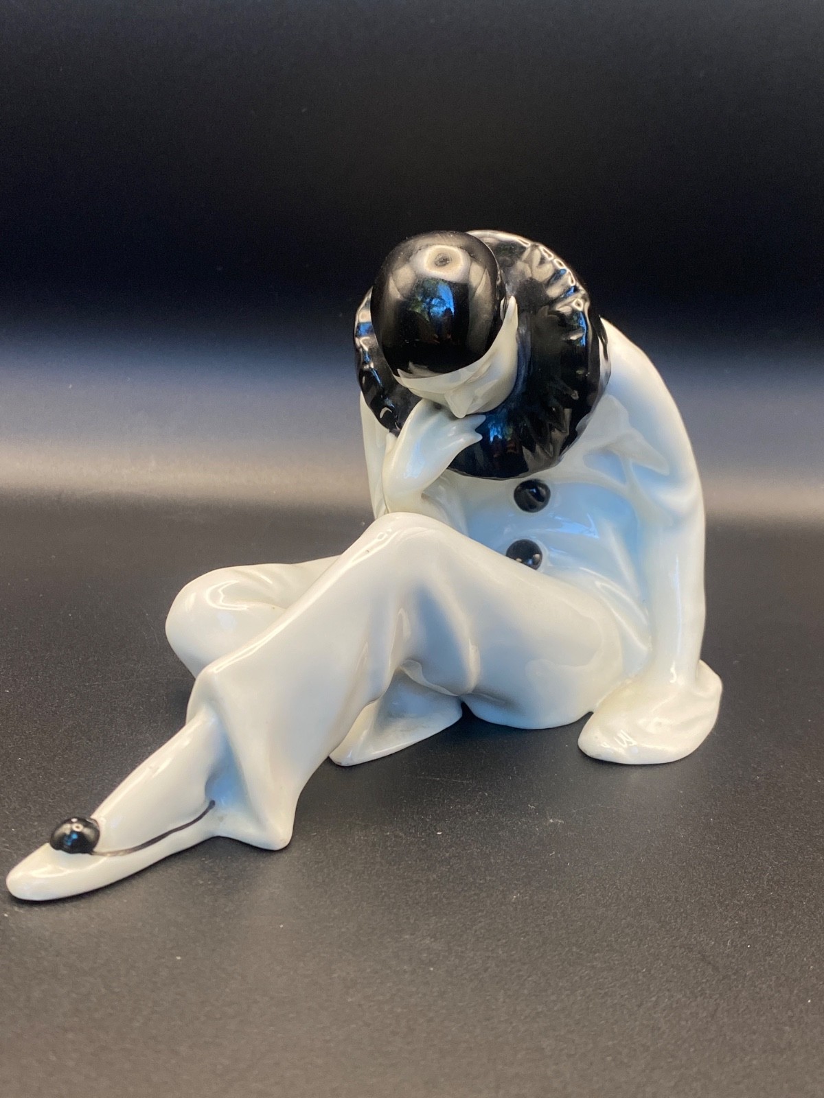 Gebruder Heubach Sad Pierrot porcelain figurine Wera von Bartels Medium /0702