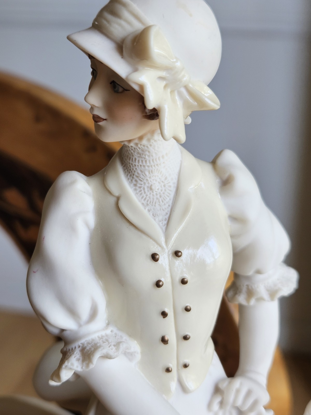 Giuseppe Armani Porcelain Figurine “Sunday Ride” 0531F Damina Con Bicicletta