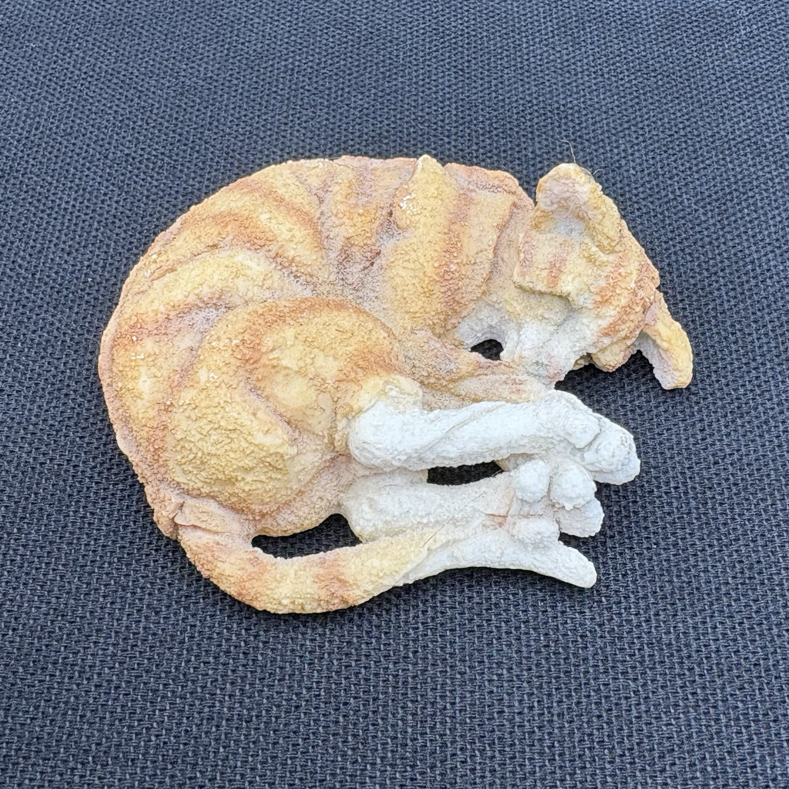 Vintage Clawed Mini Orange Tabby Cat Figurine, A Breed Apart 2004