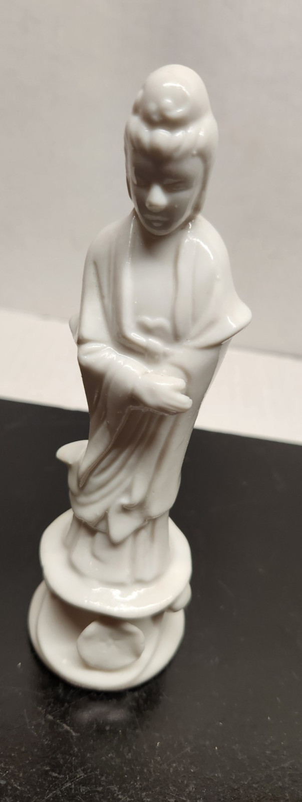 Oriental White Porcelain Figurine in Robes – Over 6 Inches Tall