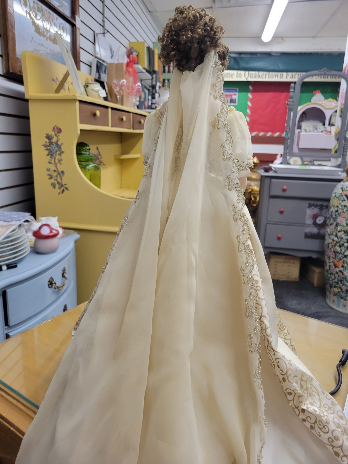 RARE GORGEOUS Franklin Mint Faberge Natalia Spring Bride Doll Complete With Box