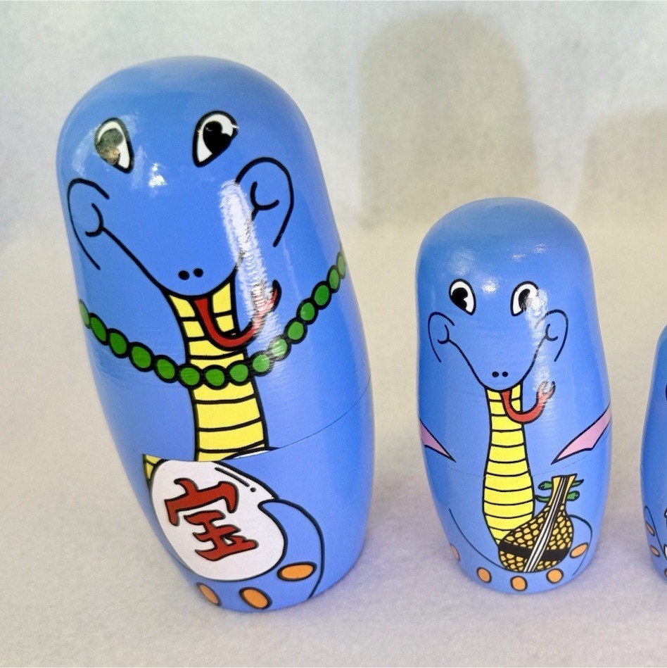 Midori Komatsu X Detail Inc. Happy New Snake Nesting Doll Set Blue Yellow 5pcs