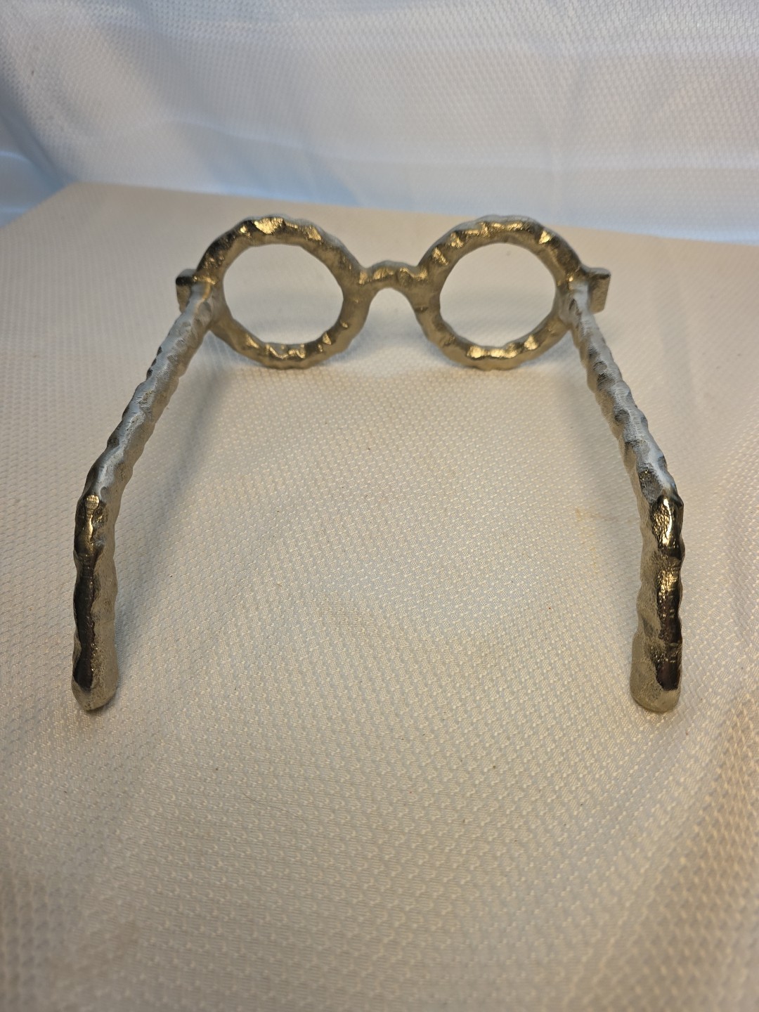 Solid Hammered Aluminum Round Eye Glasses Metal Sculpture Decor Silver Color