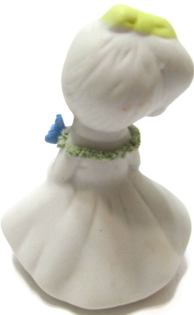 Vintage Enesco Girl Figurine Flower Basket Spaghetti Lei Necklace 2 1/8″ T #8