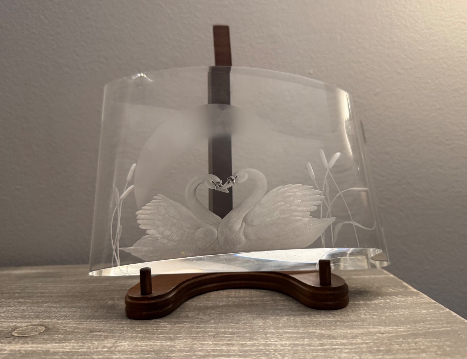 Steuben Crystal “Our Love” Swan Sculpture Joel Smith Cary Austin 1997 Signed