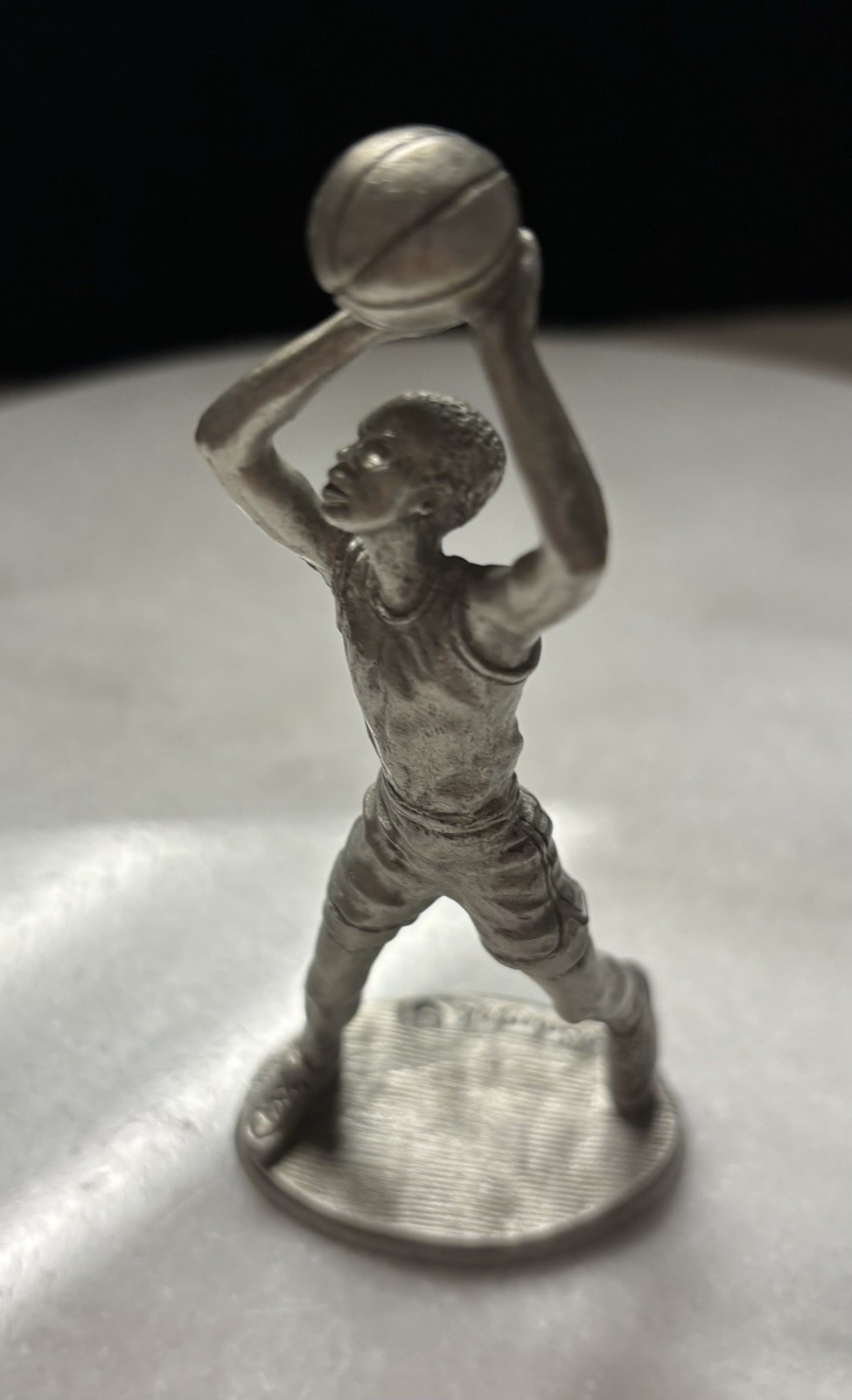 MWFP 1994 Antique Silver Finish Metal Basketball Player Sports Figurine