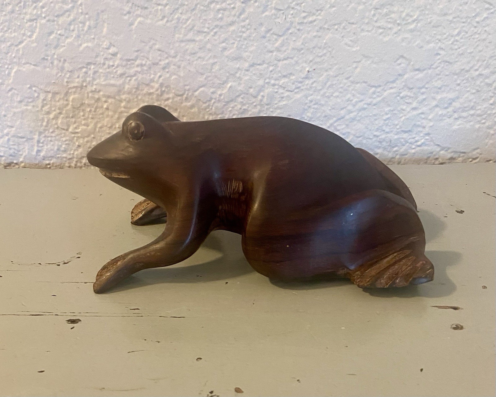 Ironwood Frog Carving Smooth, Dark Wood 6” Long Mint Condition
