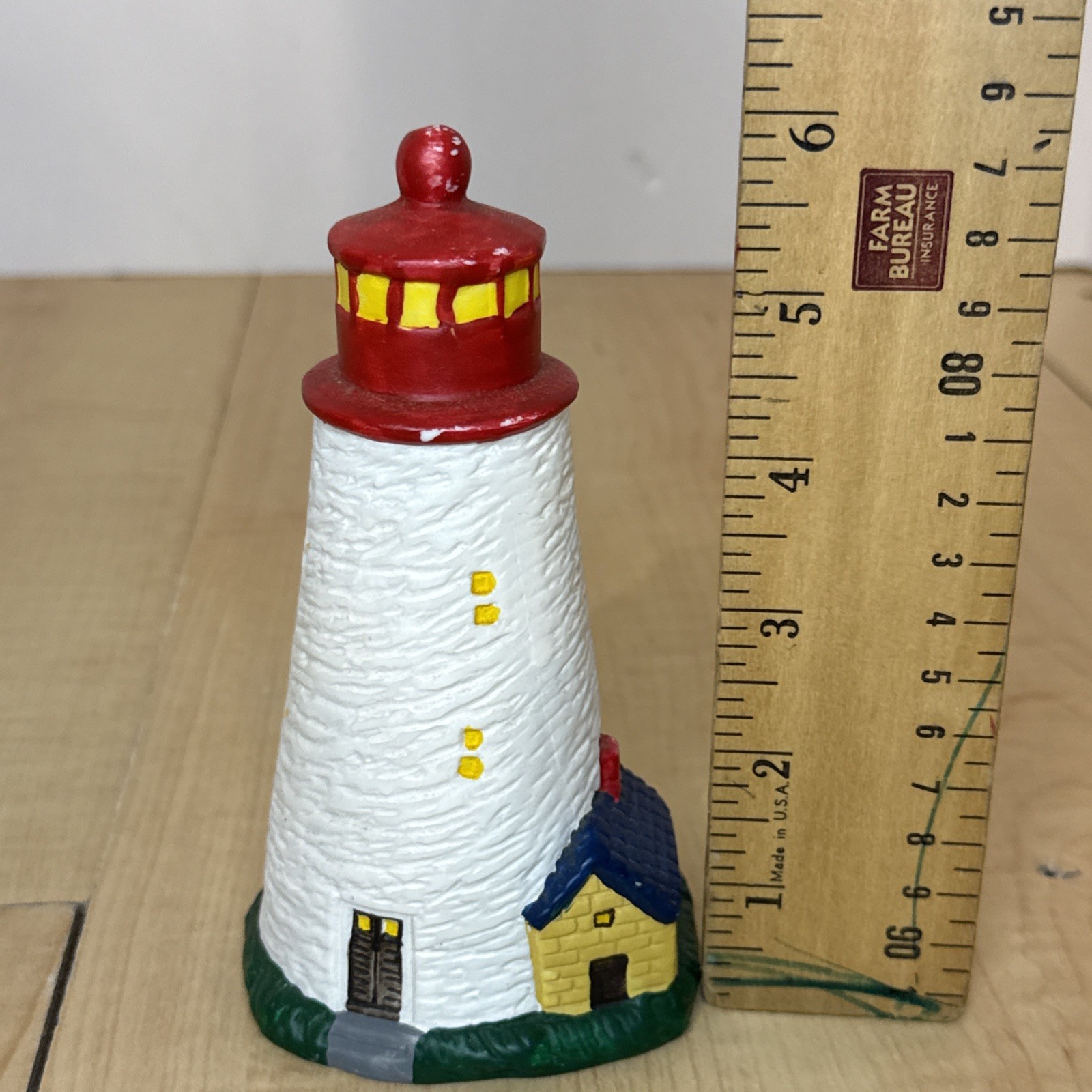 Ceramic Lighthouse w/ Keeper House Greenbrier Nautical Figurine Vtg 6″ Red White