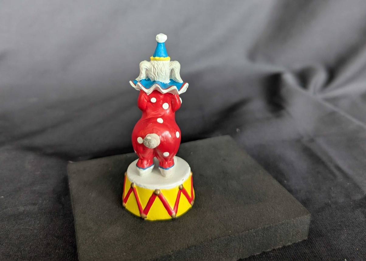 Schmid 1990 Bozo Clown Dog Figurine Hand Painted Resin Circus Drum LHPC China