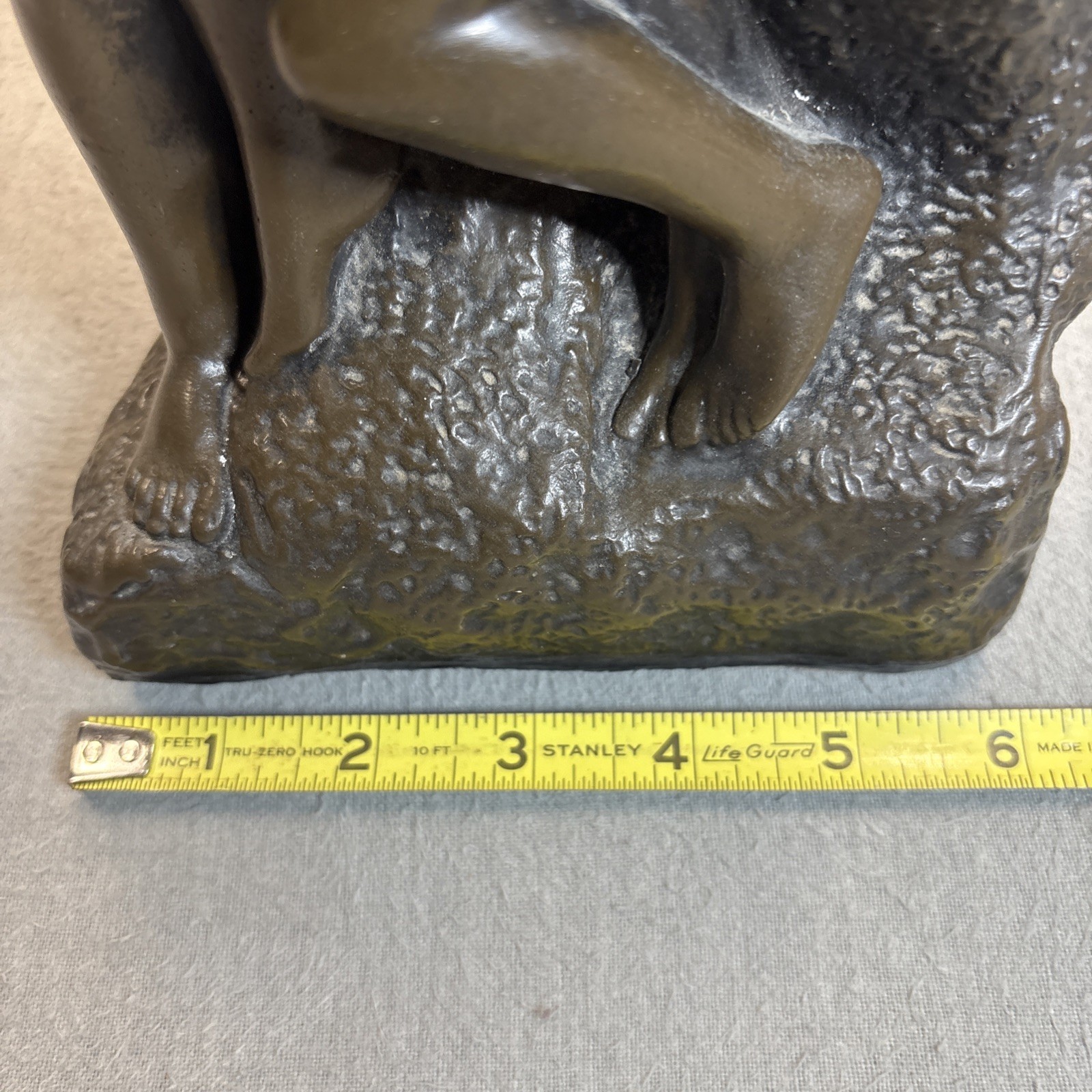 The Kiss by Rodin Statue 11″ Tall Bronze Color Metal Collectible Sculpture.