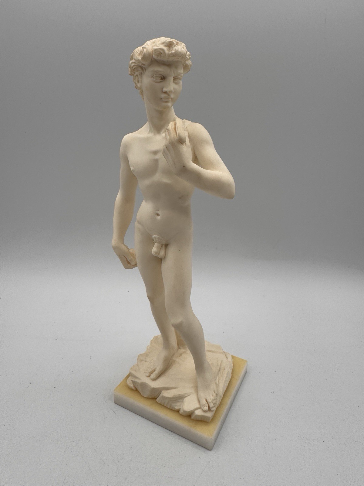 Vintage Michelangelo’s David Sculpture Resin Replica Italy 9.5″
