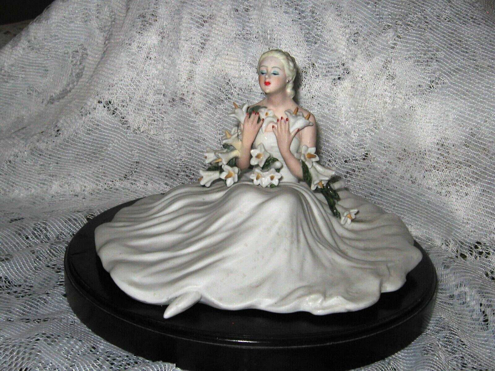 ICART’s Elegant figurine The Heirloom Tradition Les Lis the lilies 1934