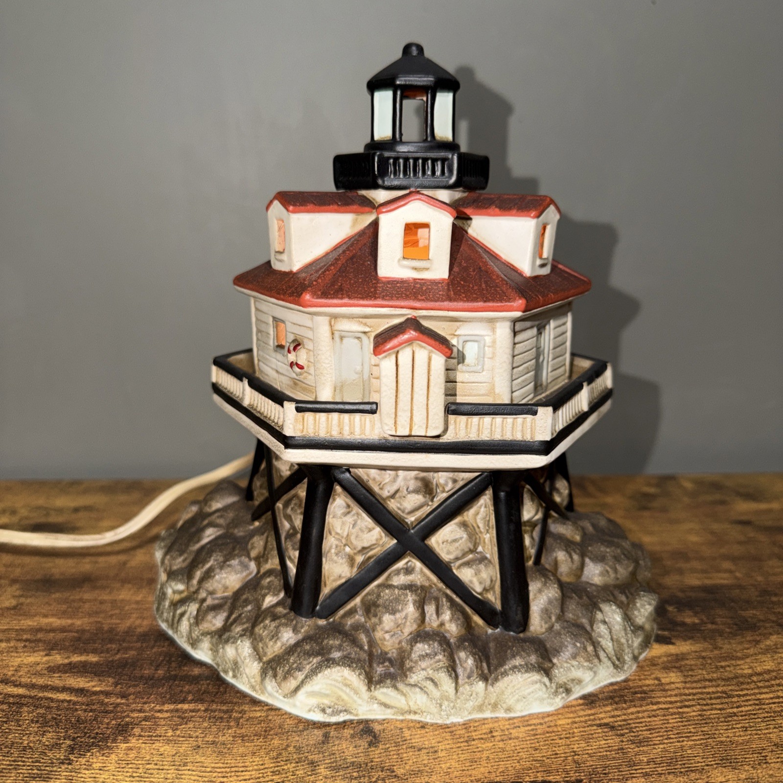 Geo Z. Lefton lighthouse lamp 1995 Decor Home House Light Room Living Room