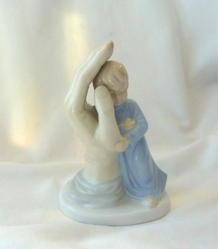 1983 Vintage Roman God Palm of My Hand New Boy Figurine Blue Gown Ceramic