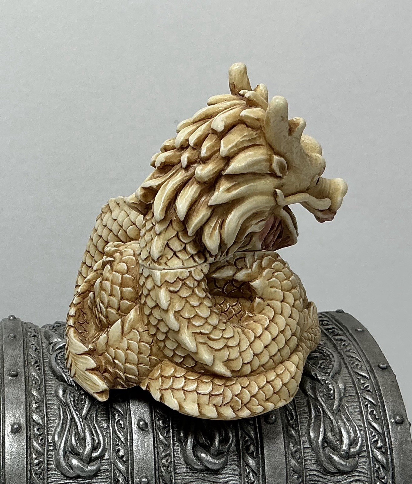 Harmony Kingdom Dragons ‘Yes’ 2”X2” Box Figure Made In England