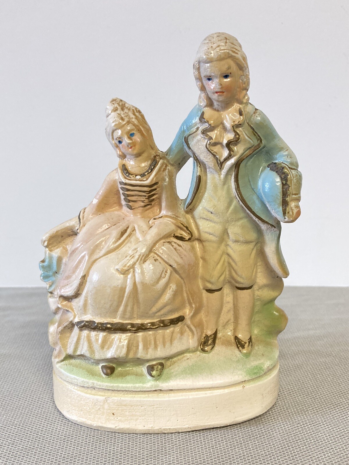 Vtg Romantic Victorian Couple Hand Painted Chalkware Plaster Figurine Statue 5″