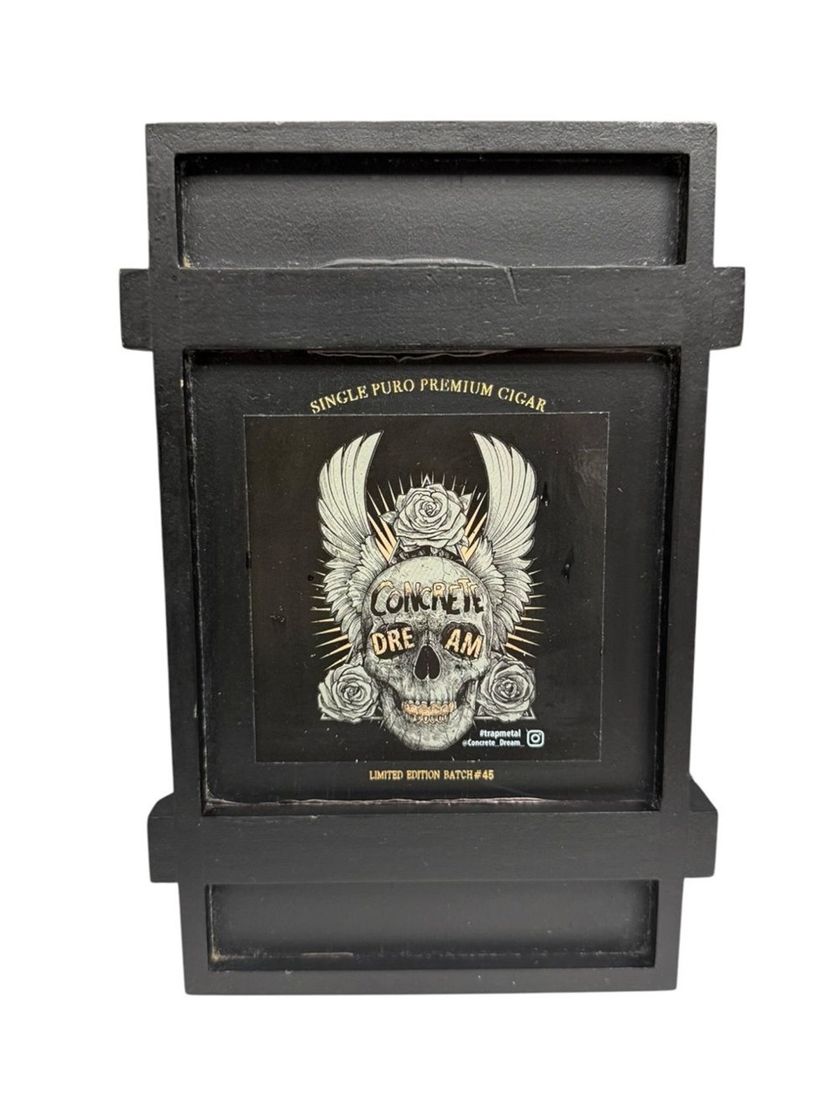 Gurkha Cellar Reserve Wooden Cigar Box Skull Art Storage Decor