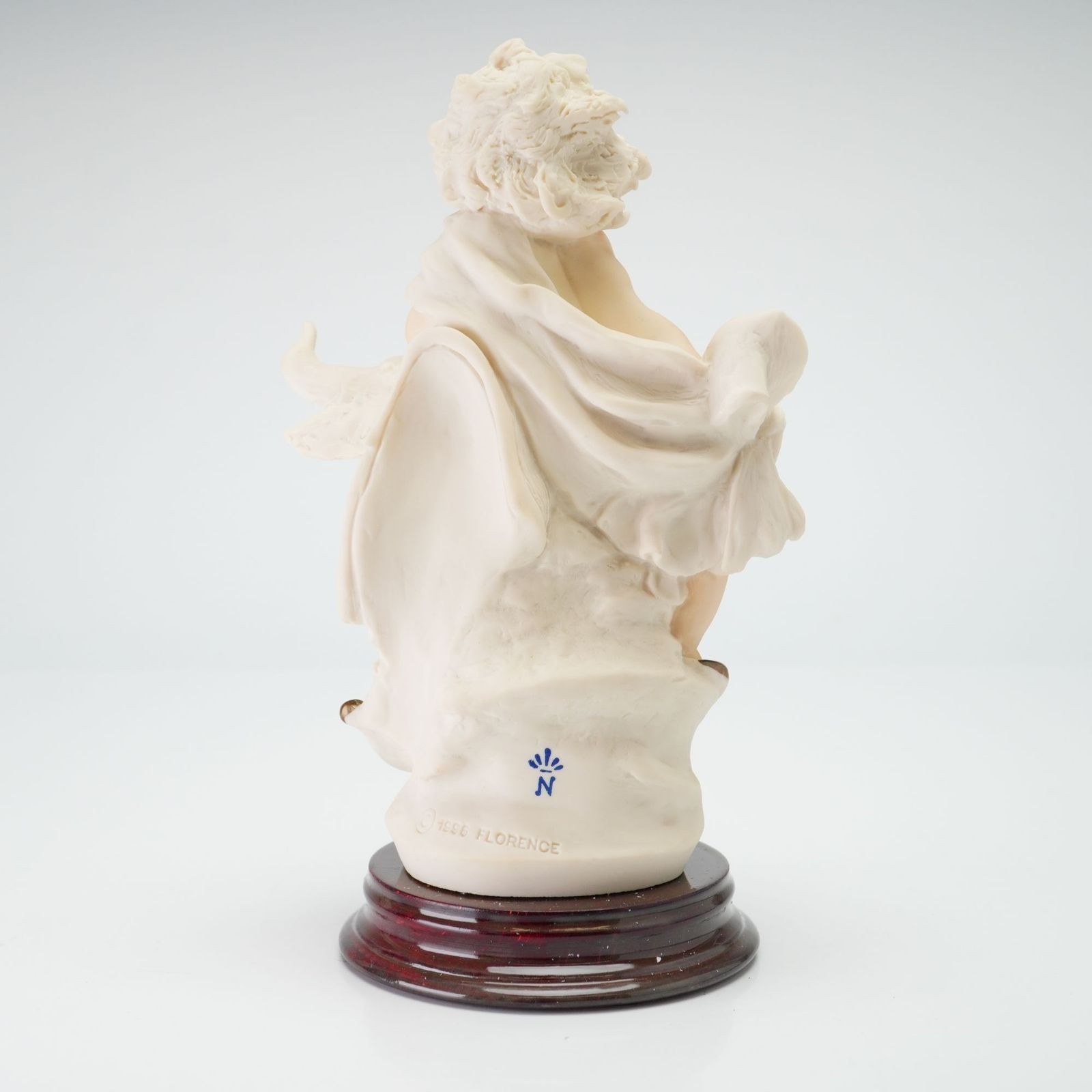 Giuseppe Armani Zodiac Taurus Bull Figurine Florence Italy 0526 – Lot 5