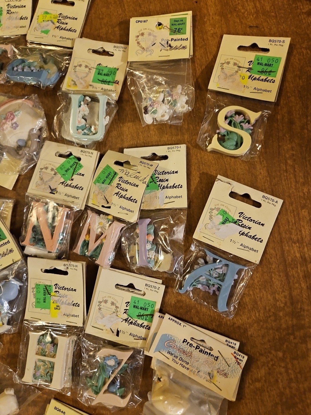 Huge LotVintage Wang’s Intl Miniature Assorted Resin Collectibles NOS 82 Pcs