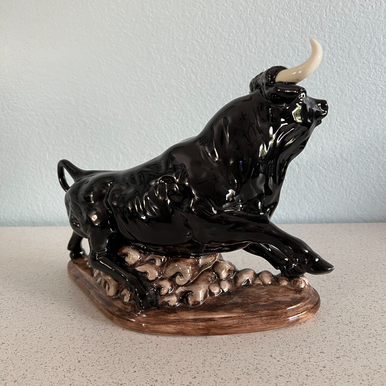 Vintage 9.5″ Black Bull Fighting Atlantic Mold Hand Painted Ceramic Figurine