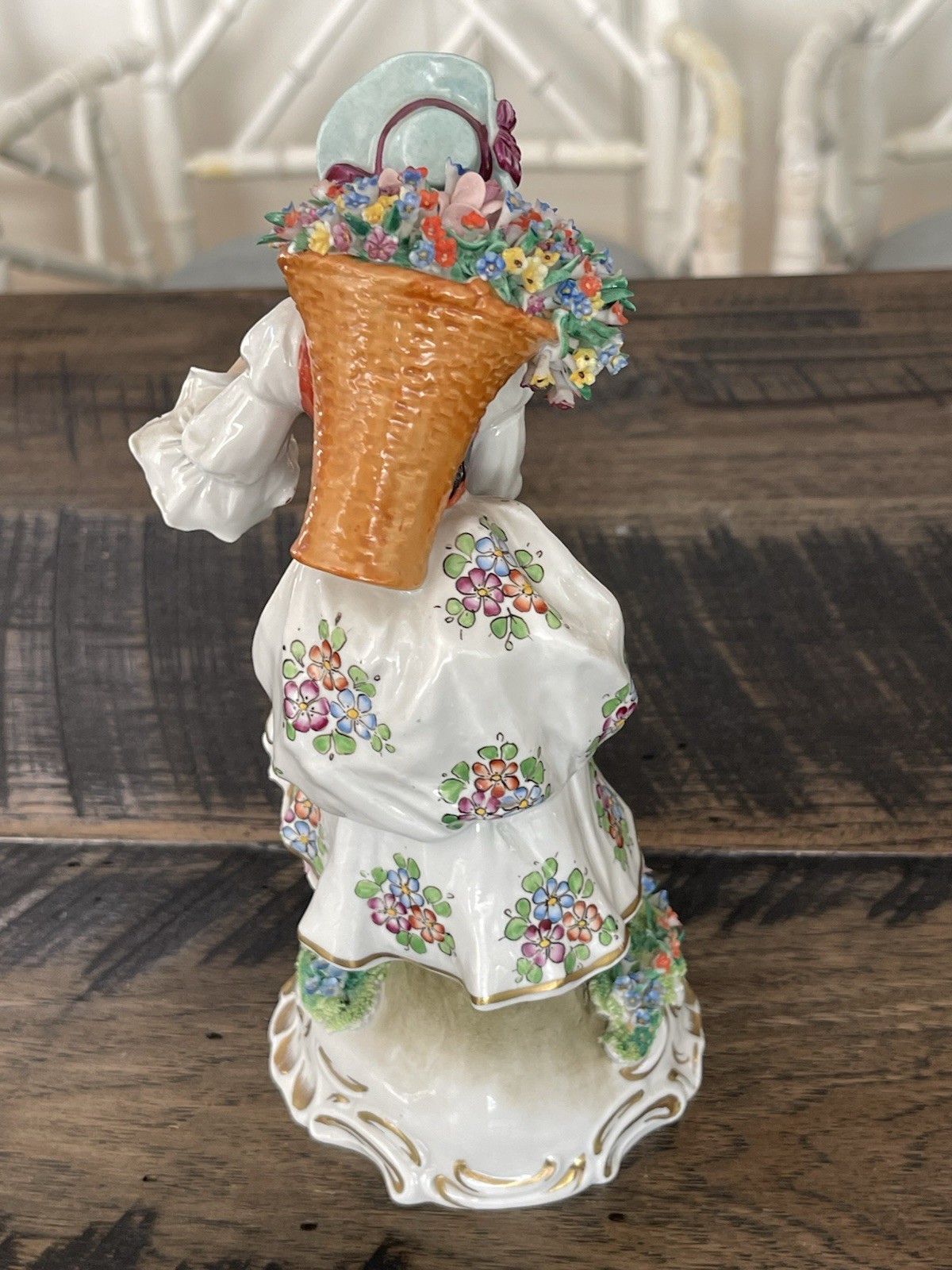 LARGE SITZENDORF GERMANY VINTAGE ANTIQUE FLOWER GIRL FIGURINE 8.5″ ~EXCELLENT