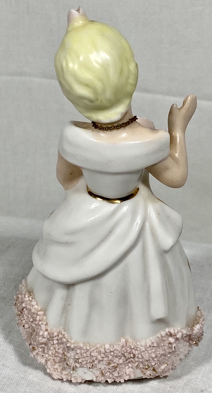 Vtg Napco Japan Flower Girl Figurine w Spaghetti Trim 5 1/2″ tall Excellent
