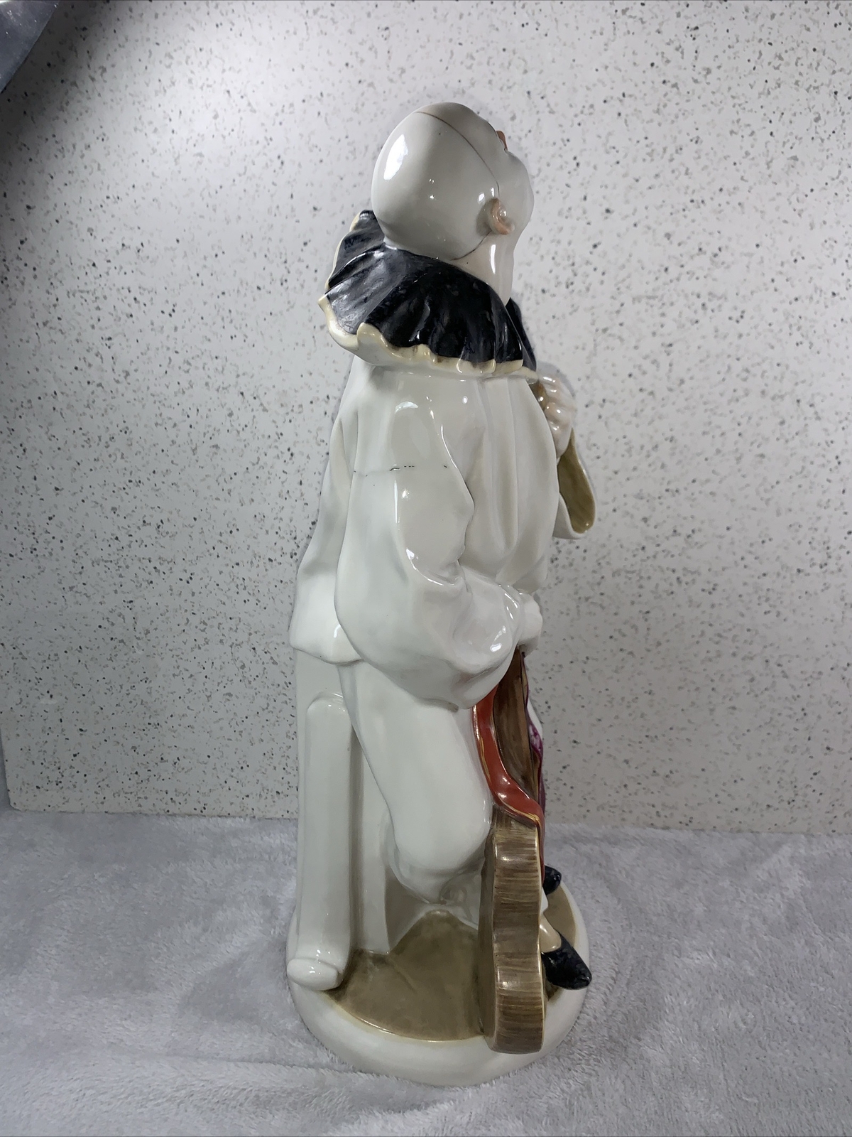 VINTAGE RARE KARL ENS PORCELAIN PIERROT CLOWN FIGURINE 1920S GERMANY 13.5 In.