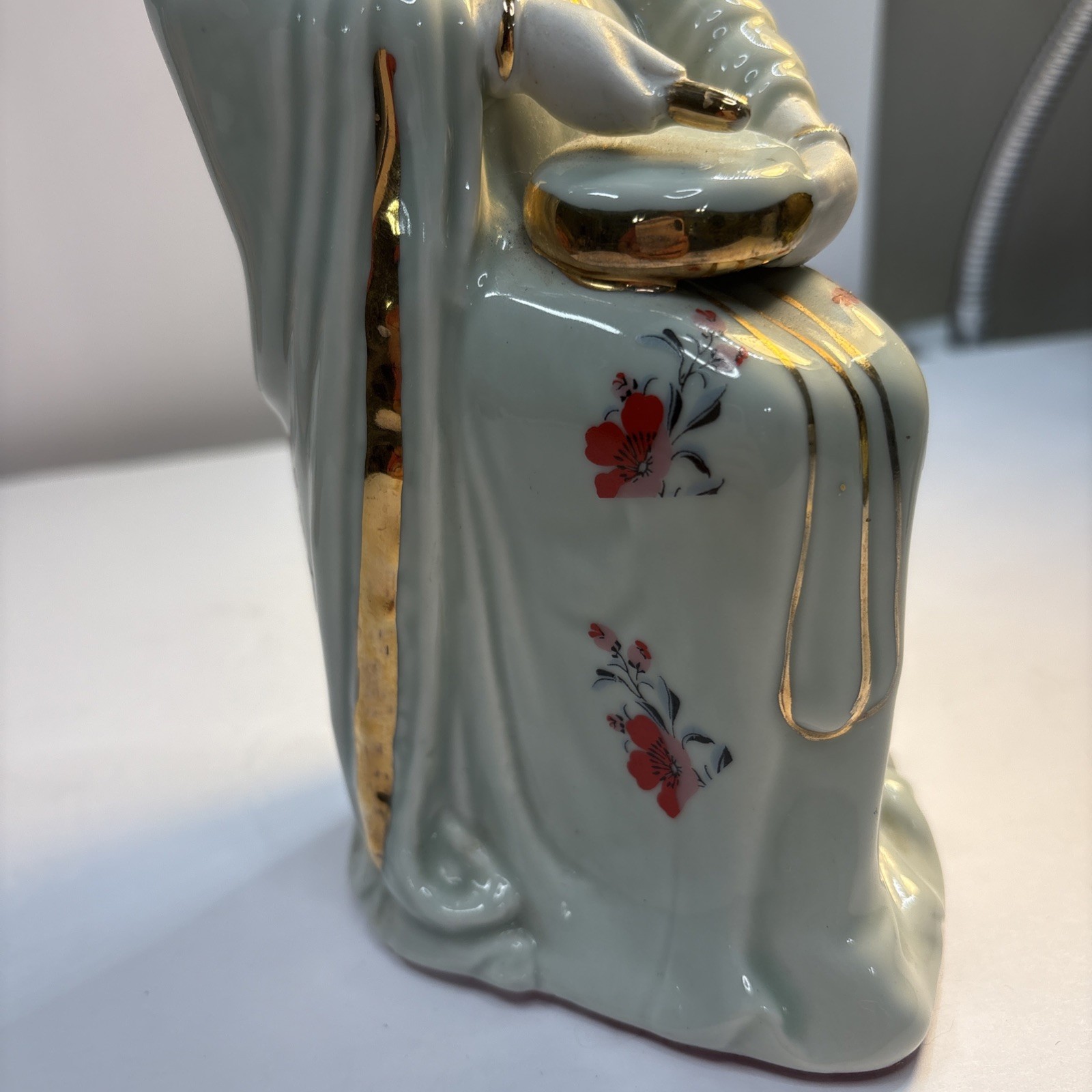 Vintage Large 10” Porcelain Japanese Seated Geisha Flowers Drum Gold Trim