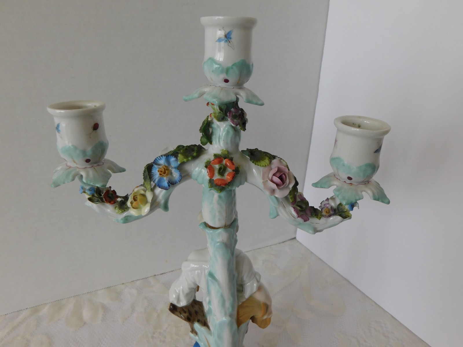 ANTIQUE HELENA WOLFSOHN DRESDEN FIGURAL CANDELABRA / CANDLESTICKS – GERMANY