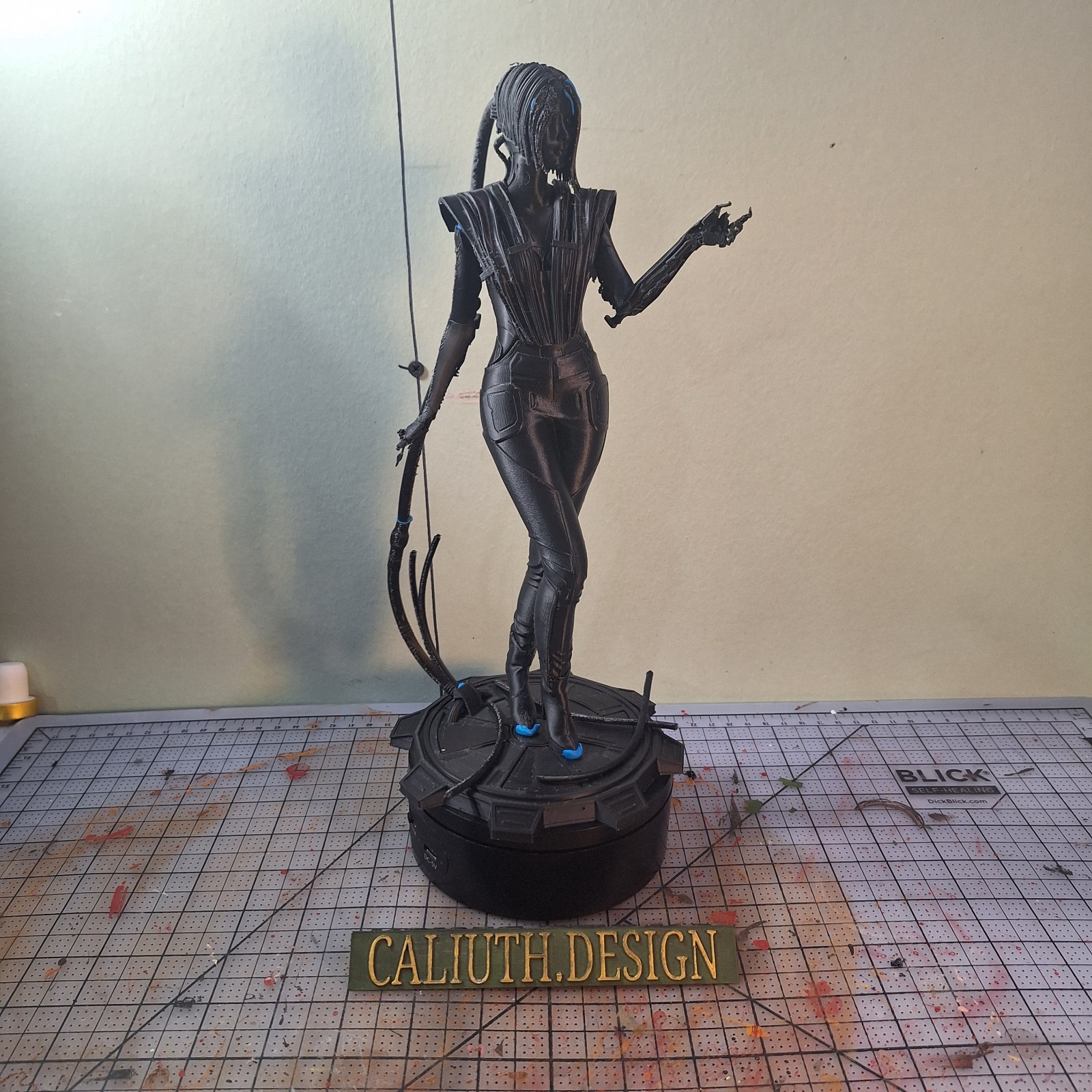 Songbird Figurine Cyberpunk 2077 Hand Painted Model / DIY Kit 19pcs