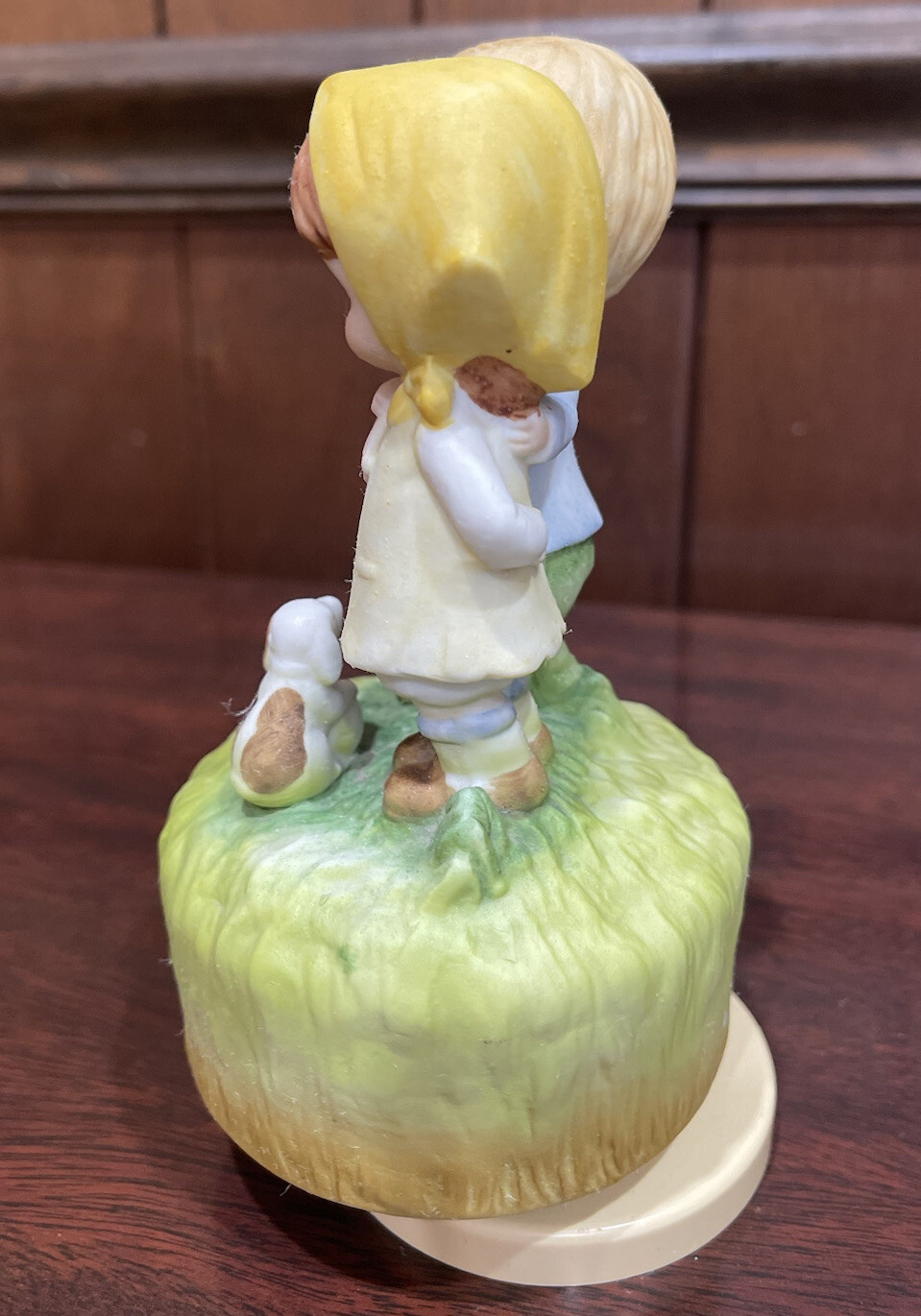 Sankyo Rotating Music Box Boy And Girl with Puppy Plays “Love Story”