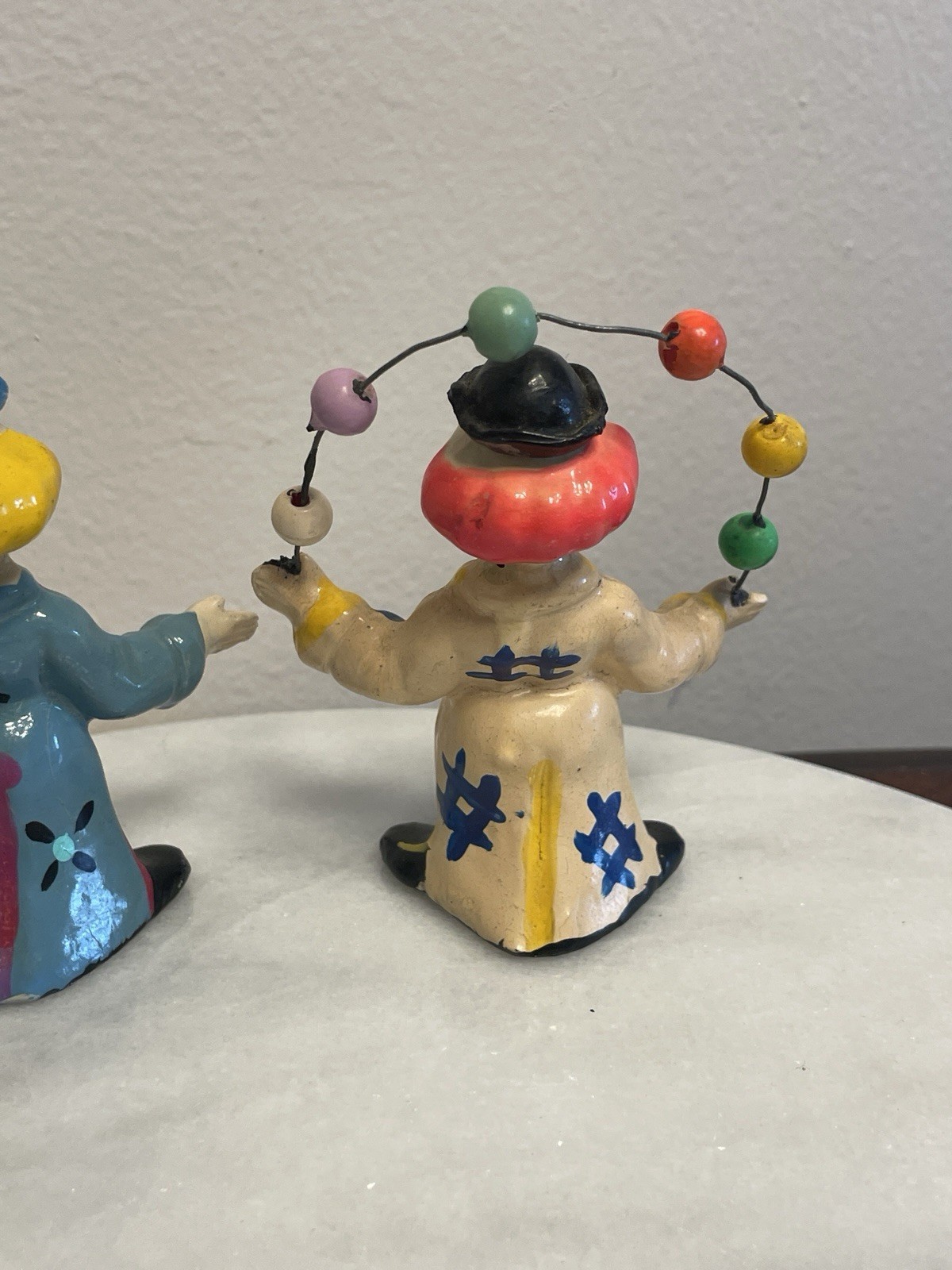 VTG Ceramic Circus Clown Pair Balls Juggling Balloons Figurines Display Set Rare