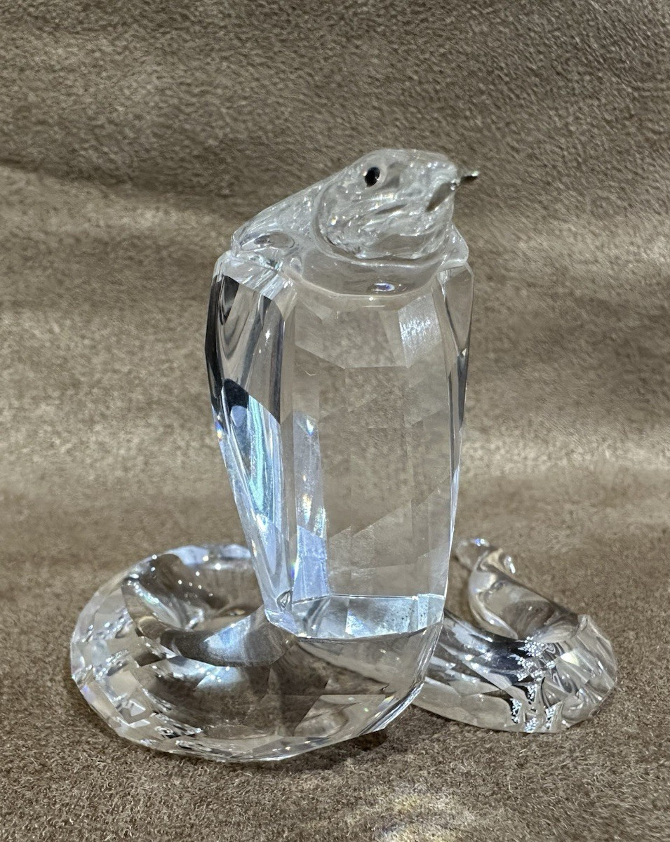 Swarovski Cobra Welcome Year Of The Snake Figurine 7603 NR 000 003 MIB