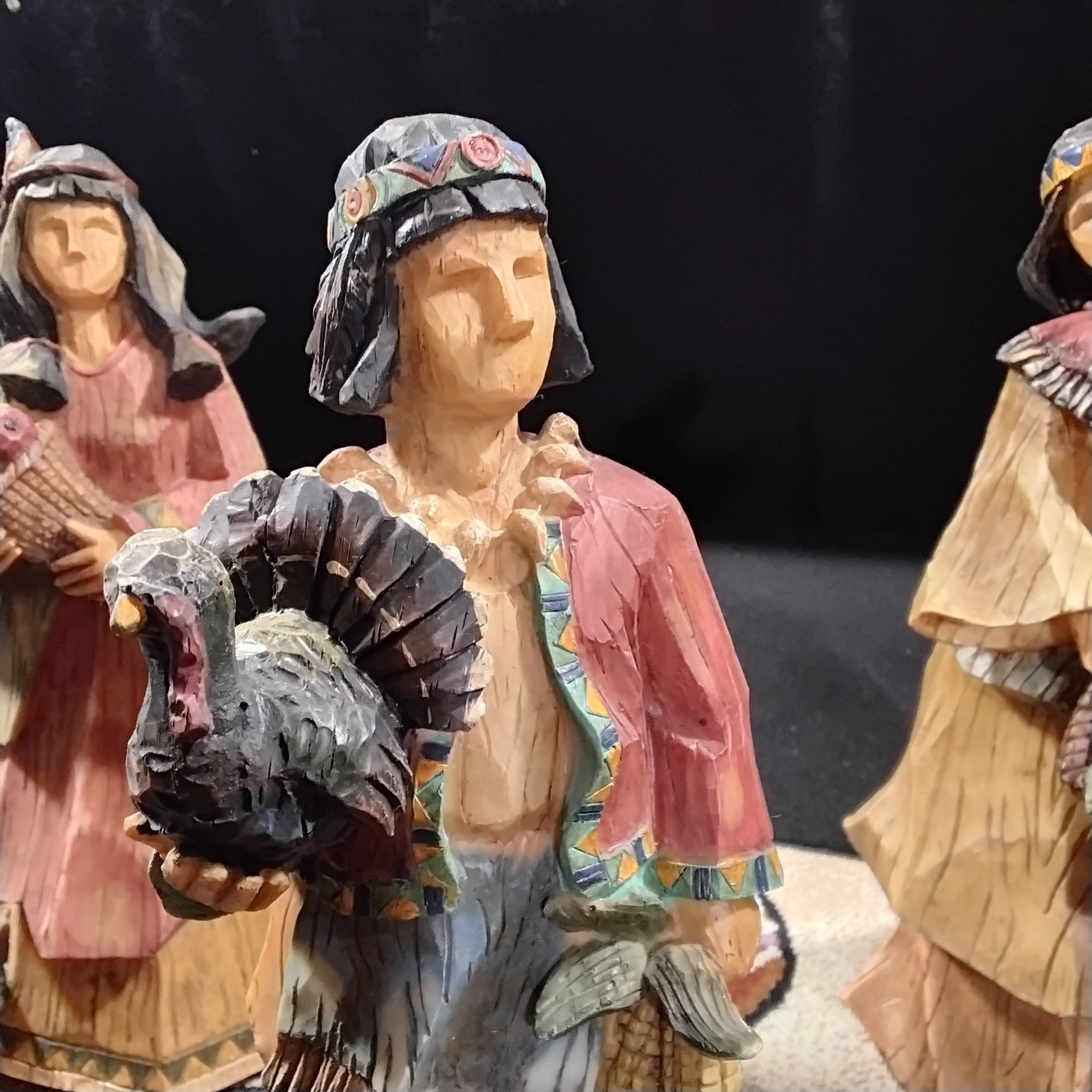 Ganz Pacific Rim STYLE Resin Indian Figurines Thanksgiving Decor Vintage 10″