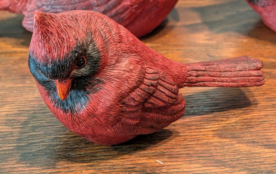 Resin Family of Cardinals- Set Of 3- 2 Large- 1 Small