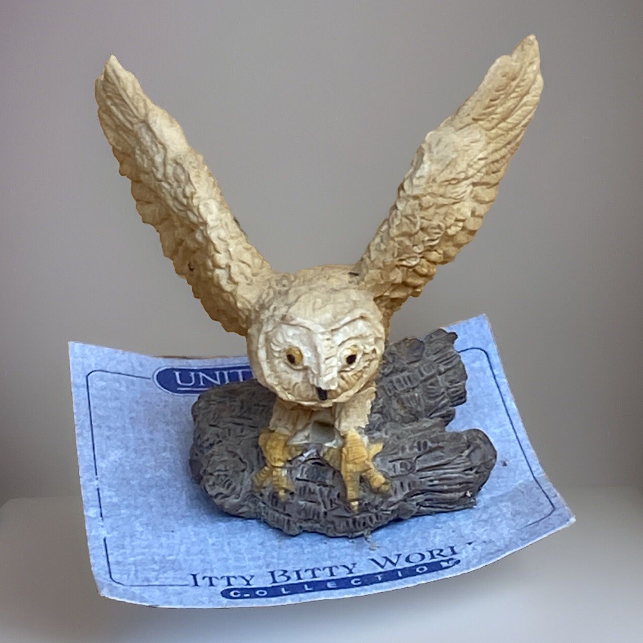 Itty Bitty World United Design 1986 Vintage Owl with Original Paper