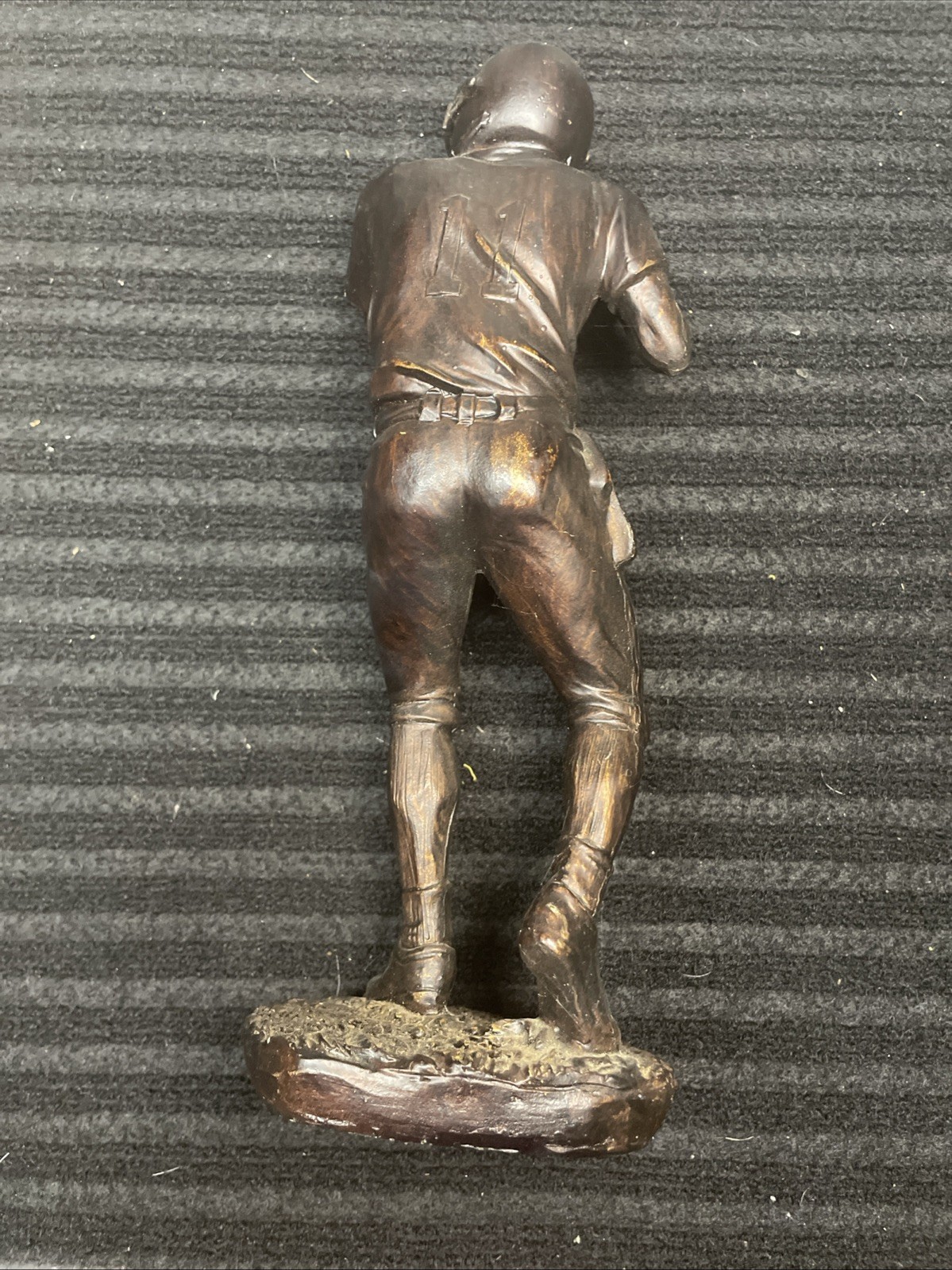 Pro Football #11 Statue Figurine Table 11 Inches Resin ? Sims, Bledsoe Wentz ?