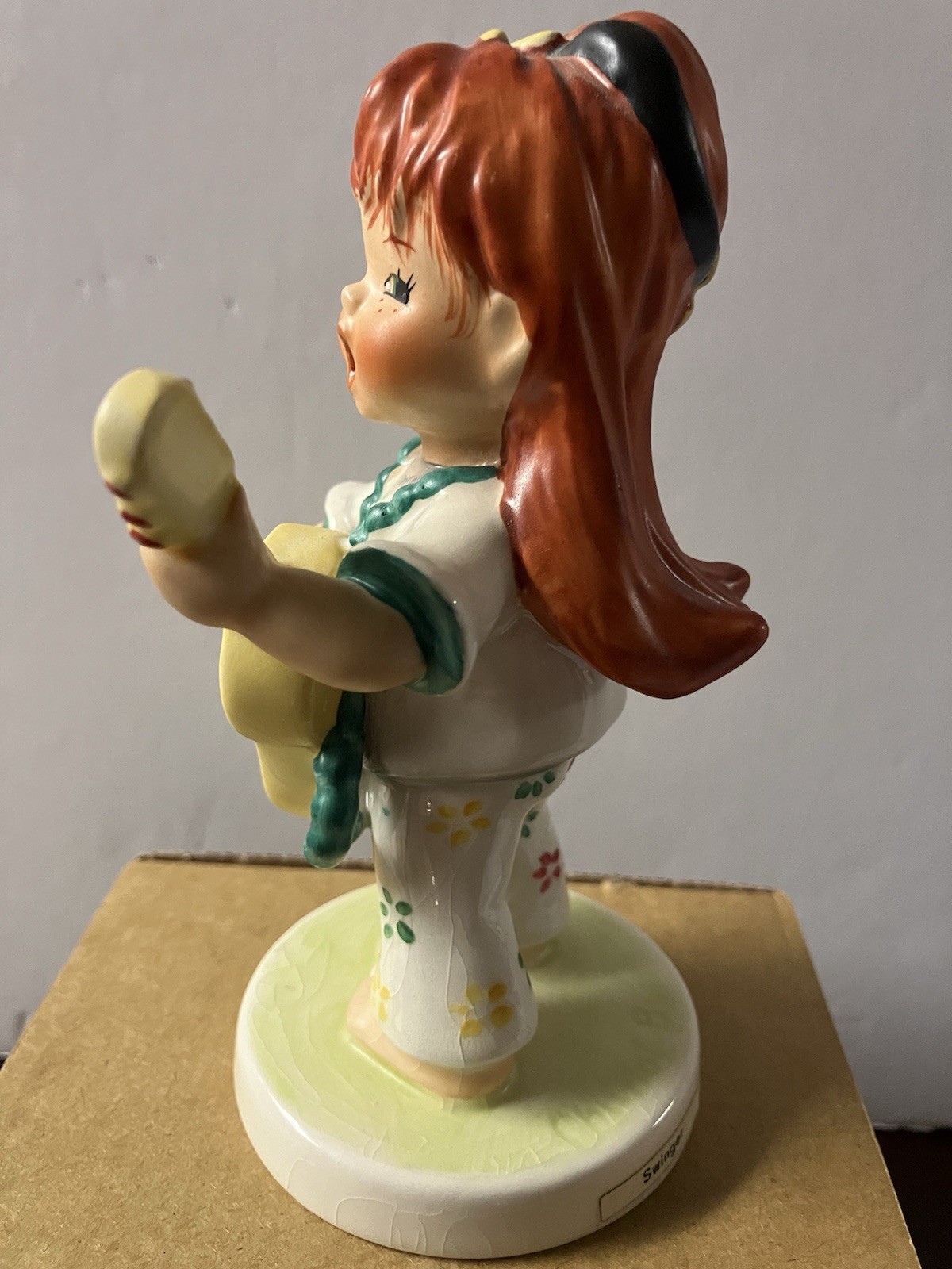 HUMMEL #BYJ62 “Swinger” Porcelain Figurine 5.5” Redhead Charlot Vintage Germany