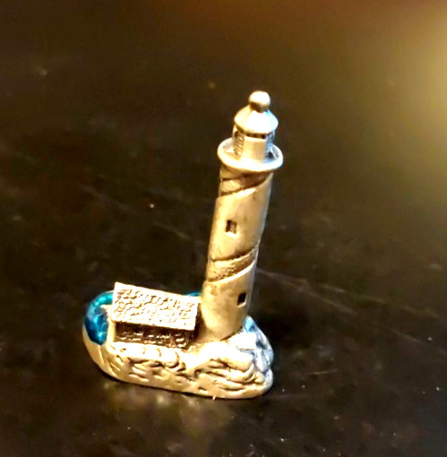 PEWTER FIGURINE LIGHTHOUSE 2″ Tall x 1 1/4″ wide