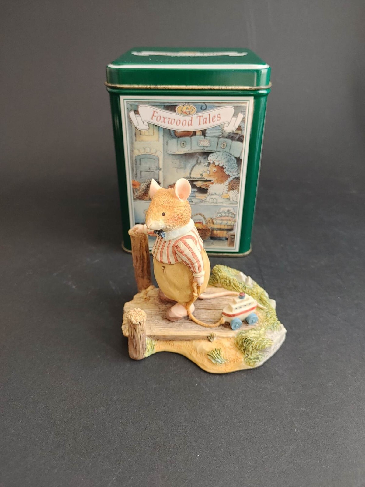 Foxwood Tales Villeroy & Boch 1994 Harvey Mouse 5 Picnic at Foxwood w/ Tin