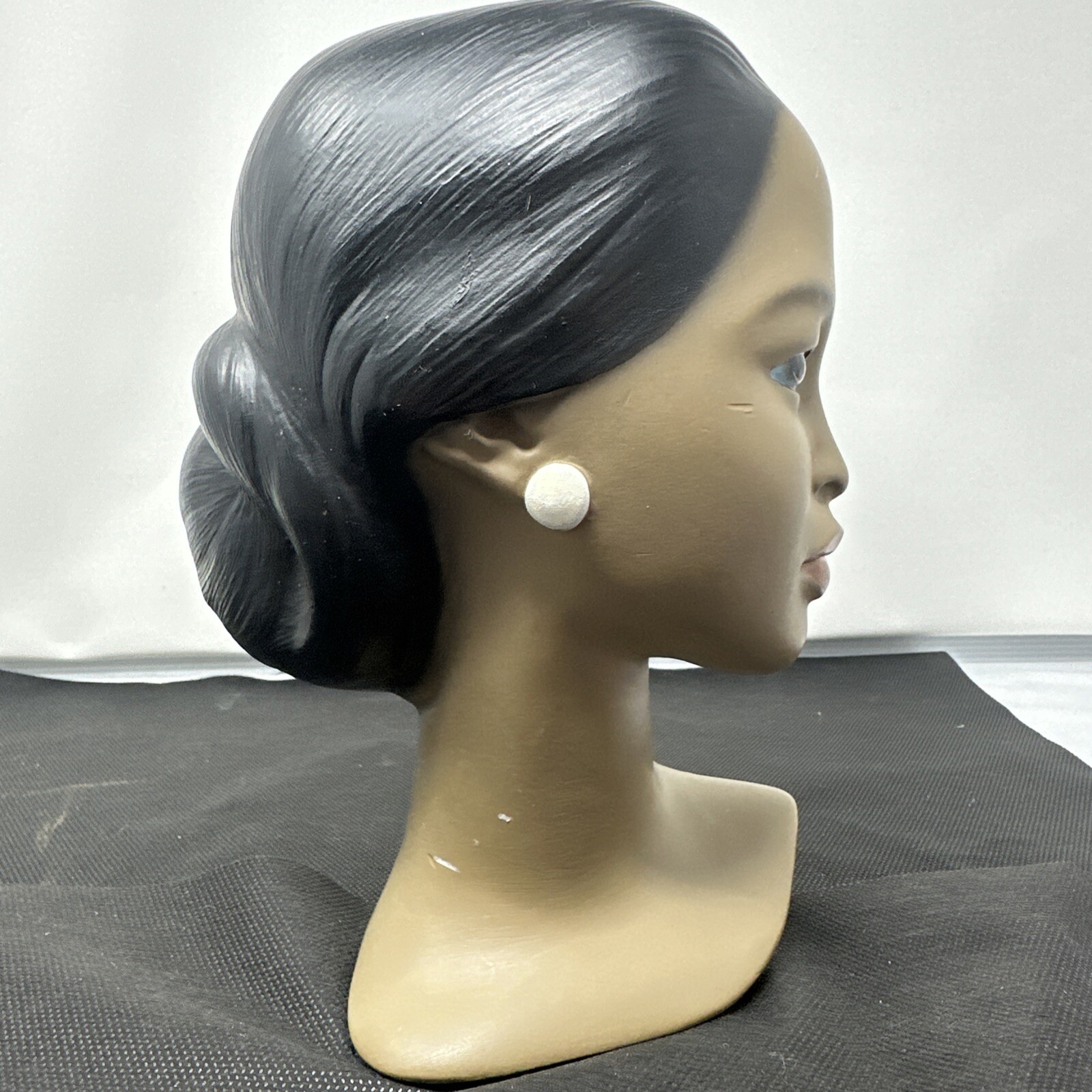 VINTAGE 1950’s ALEXANDER BACKER CHALKWARE POLYNESIAN TIKI WOMAN BUST STATUE