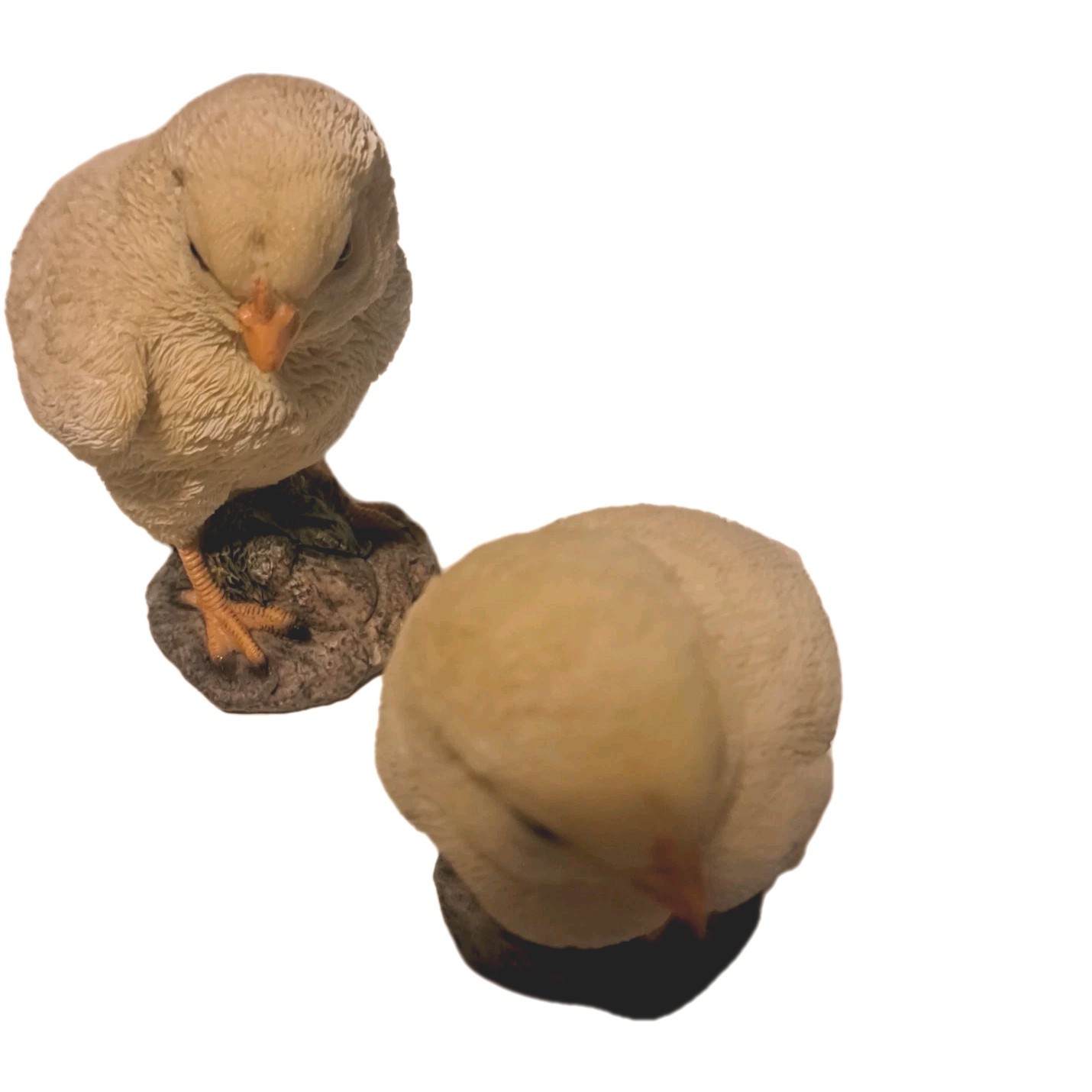 Two Nwot Hi -Line Resin Baby Chicks Indoor/Outdoor Figurines